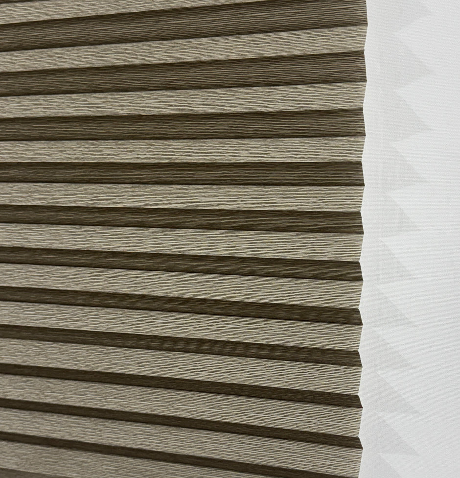 Plicell Walnut 03 - 20 mm Ahşap Dokulu Güneşlik Plise Perde