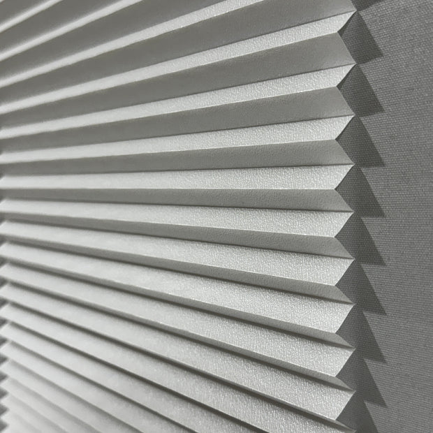 Plicell Moon 01 - 14 mm Simli Sedefli Güneşlik Plise Perde