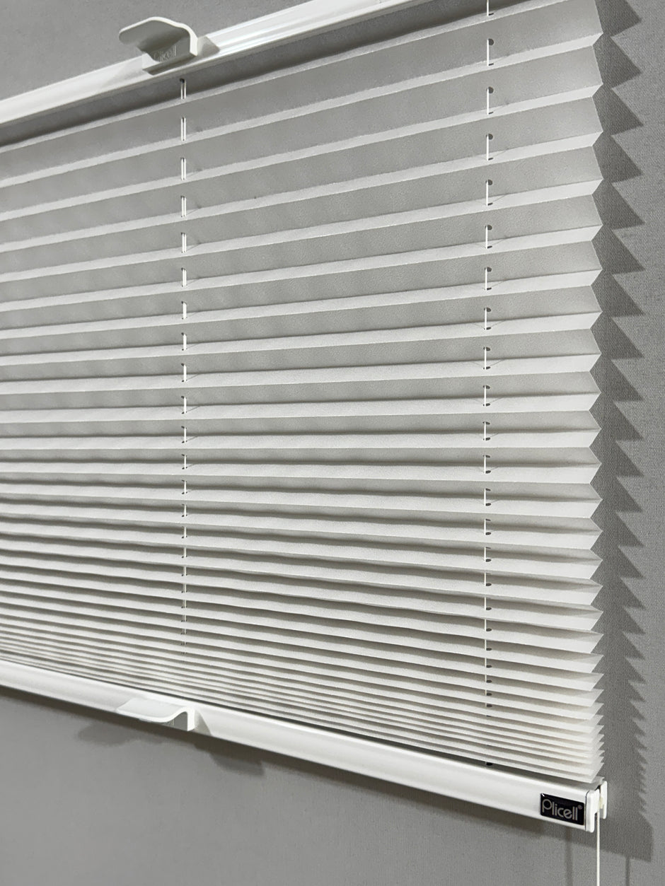 Sun 01 Simli 20 mm Plicell Güneşlik Plise Perde – Işıltılı Doku, 4 Renk Seçeneği