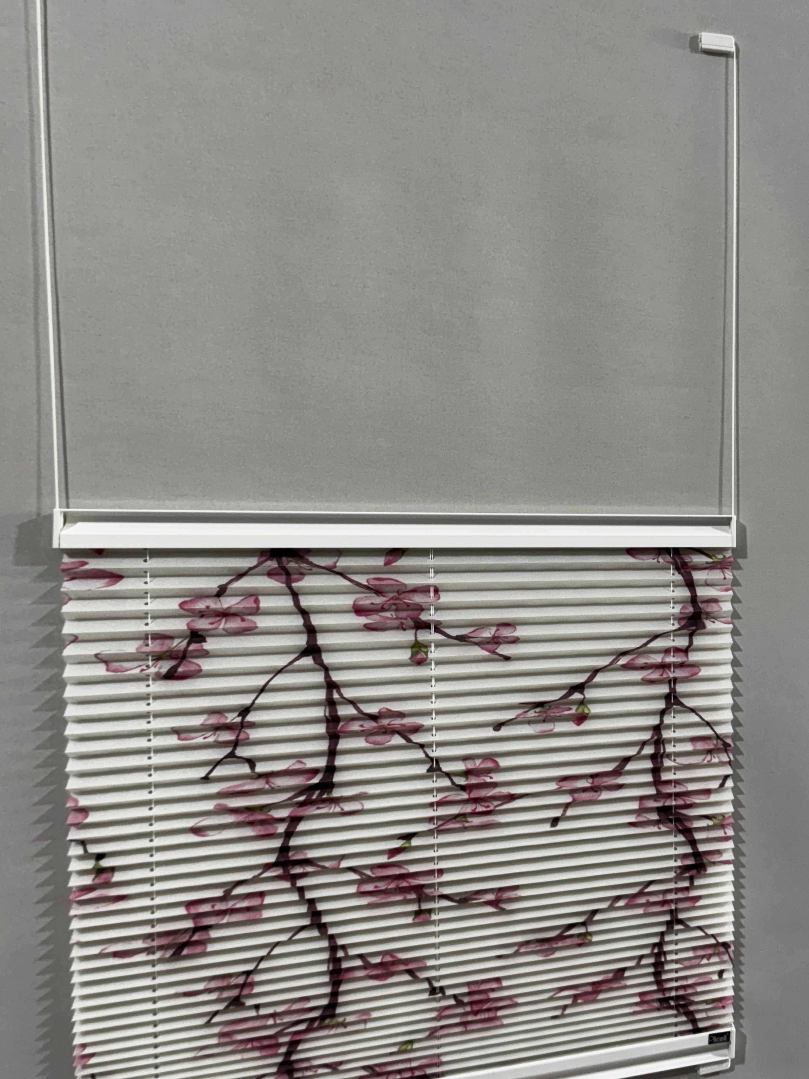 Parrot Printed4527 Güneşlik – Canlı Desenli Güneşlik Plicell Perde