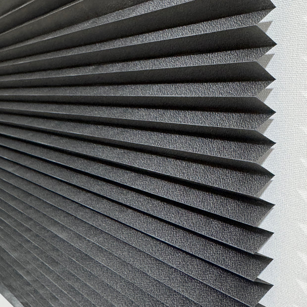 Plicell Parrot 14 - 14 mm Düz Renk Güneşlik Plise Perde