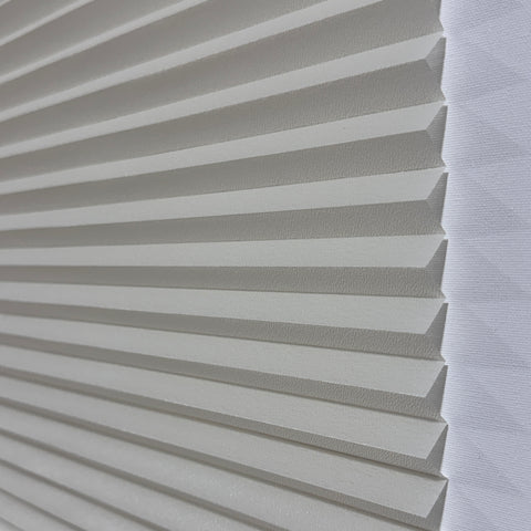 Plicell Parrot 02 - 14 mm Düz Renk Güneşlik Plise Perde