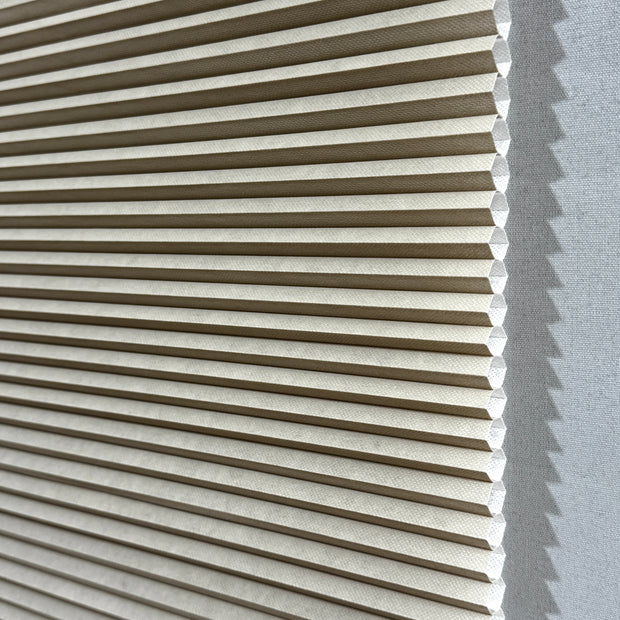 Nina 05 - 20 mm Güneşlik Plise Perde