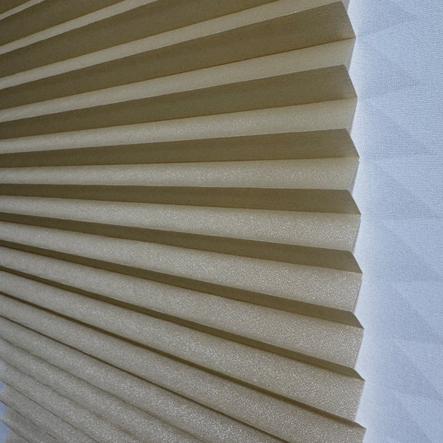 Plicell Pansy 03 - 20 mm Güneşlik Plise Perde – 9 Renk Seçeneğiyle